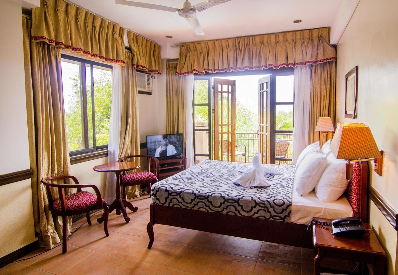 G'S Grand Resort And Convention Center Panglao Exterior foto